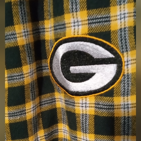 NFL Green and Yellow Plaid Pants - Picture 2 of 4